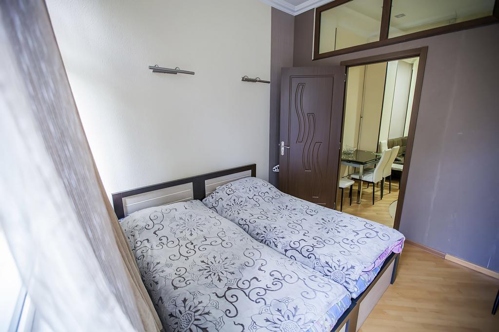 Sweet Home Apartment Tbilisi Rom bilde